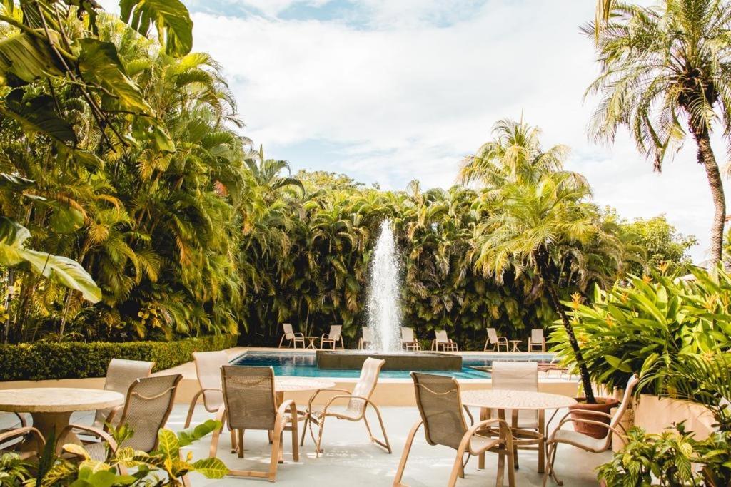 Hotel Coco Palms Playas del Coco Esterno foto